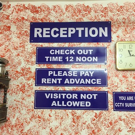 Karam Durga Guest House New Delhi Eksteriør billede
