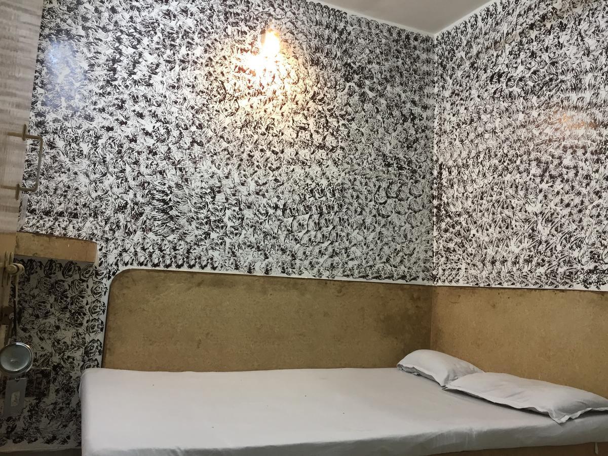 Karam Durga Guest House New Delhi Eksteriør billede