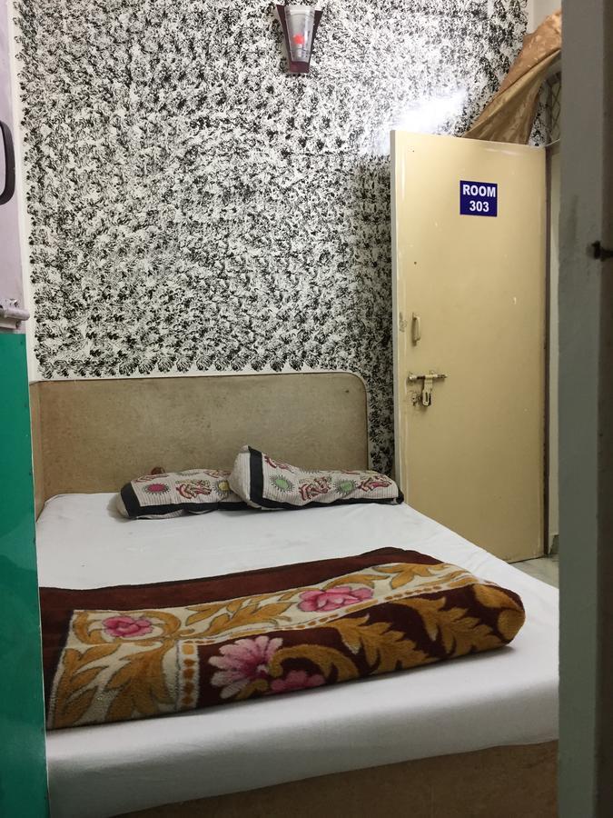 Karam Durga Guest House New Delhi Eksteriør billede